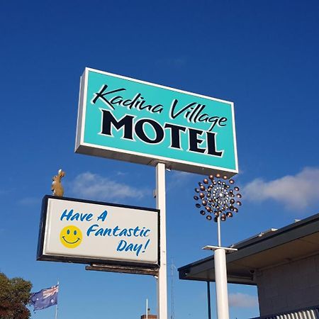 カディナ ビレッジ モーテル Kadina エクステリア 写真